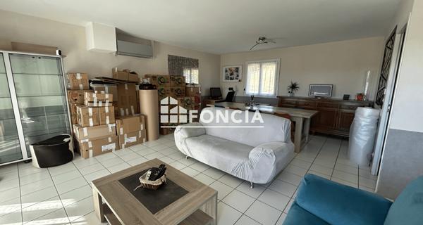Location Maison 6 pièces 126.82 m² - Sainte-colombe 69560