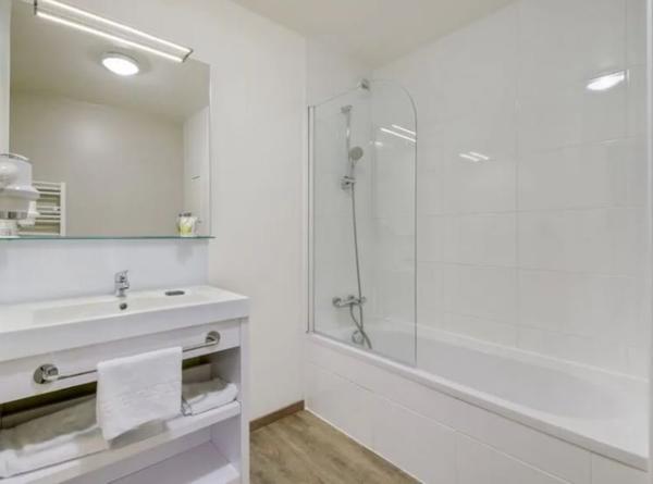 INVESTISSEMENT LOCATIF – PESSAC – Résidence de tourisme All Suites Bordeaux Pessac - 5,56 % de rentabilité