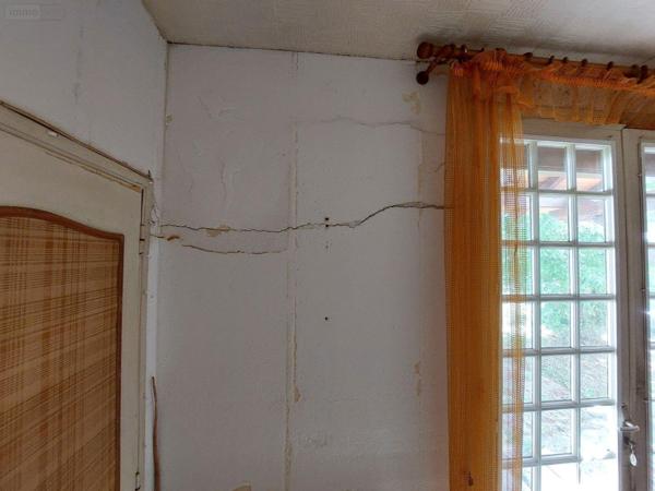 Maison à restaurer à vendre à Cours-de-Pile en Dordogne (24520), ref : 18113/135