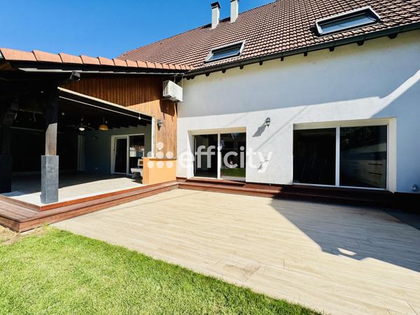 Maison 7 pièces - 248 m² Bien prestige