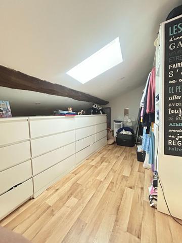 **Charmante propriete en pierre avec gite et piscine dans un cadre bucolique**