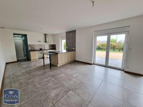 Maison à louer 4 pièces 103.7m² Riorges (42153)