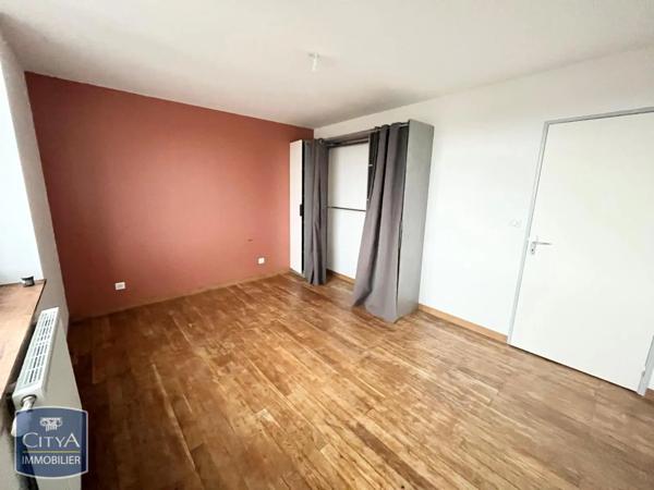 Maison à louer 4 pièces 103.7m² Riorges (42153)