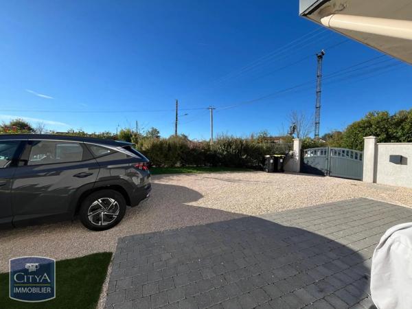 Maison à louer 4 pièces 103.7m² Riorges (42153)