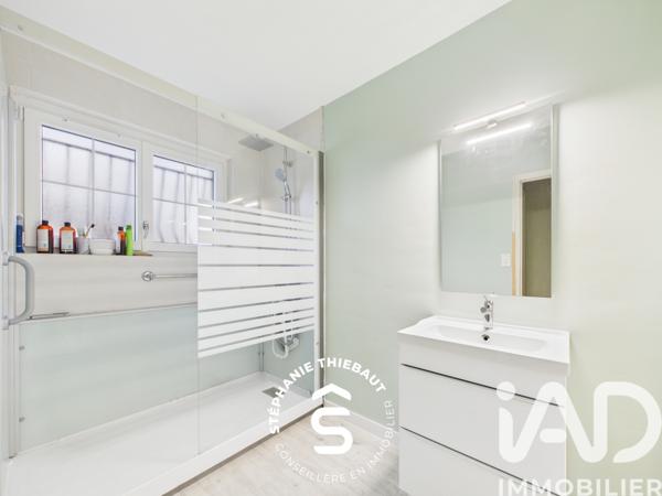 Maison à vendre 6 pièces 141 m² La Vôge-les-Bains