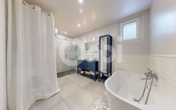 Maison à vendre    5 pièces • 125 m2 Soissons