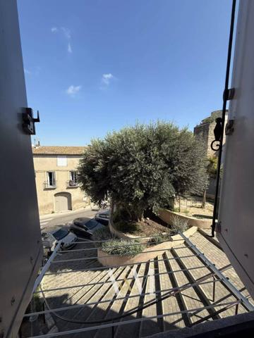Maison de village T5 de 82 m² + caves.