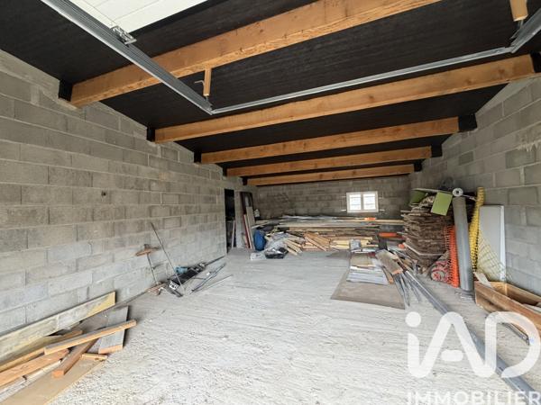 Immeuble à vendre 120 m² Neuvic-Entier