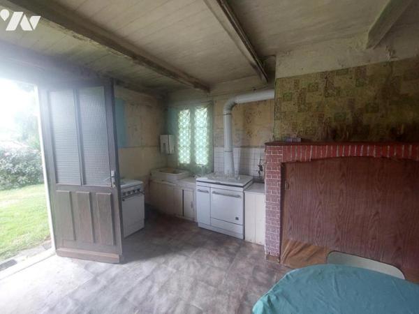 A VENDRE- FERMETTE- COSSE LE VIVIEN 