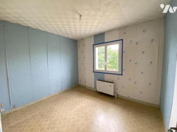 A VENDRE - PAVILLON - LAVAL