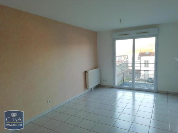 Appartement à louer 2 pièces 45.65m² Héricourt (70400)