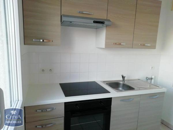 Appartement à louer 2 pièces 45.65m² Héricourt (70400)