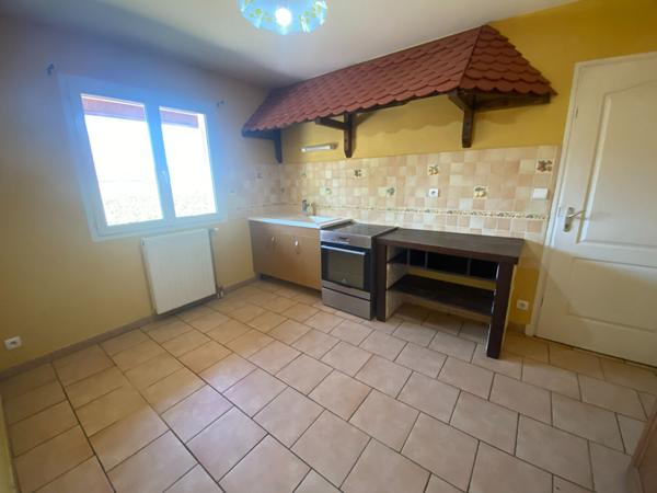 Maison Vitry En Charollais 4 pièce 95.98 m2