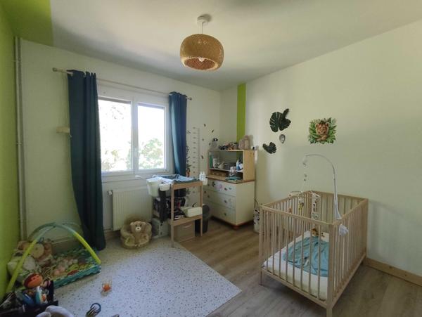 MAISON DE PLAIN PIED AVEC JARDIN