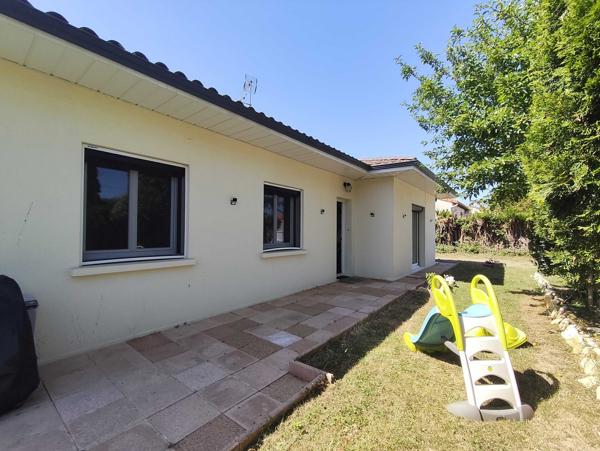 MAISON DE PLAIN PIED AVEC JARDIN