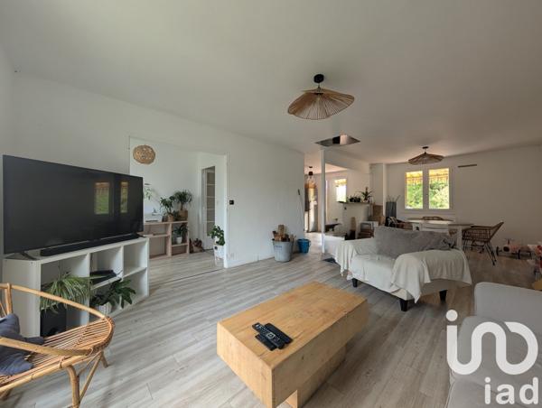 Maison traditionnelle 4 pièces de 94 m² à La Coquille (24450)