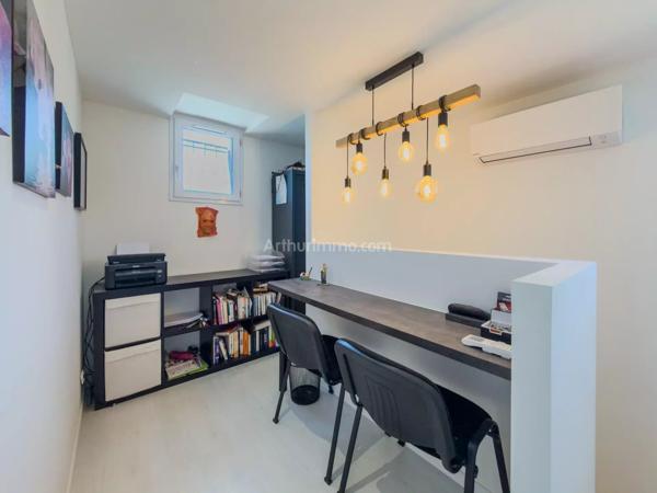 Vente                                                      Villa
                        
                     5 pièces                      143 m2                     à Vidauban