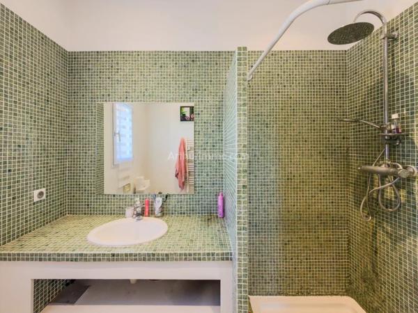 Vente                                                      Villa
                        
                     5 pièces                      143 m2                     à Vidauban