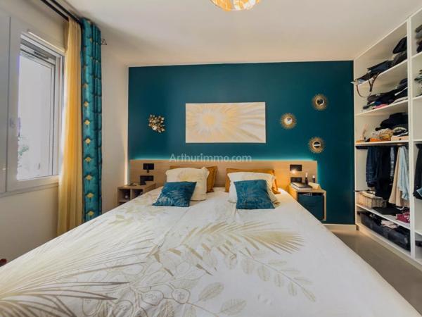 Vente                                                      Villa
                        
                     5 pièces                      143 m2                     à Vidauban
