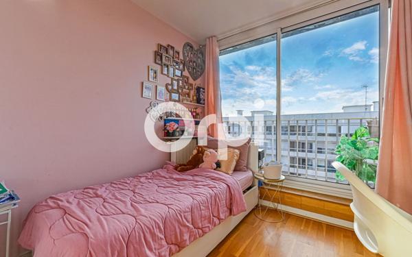 Appartement à vendre    3 pièces • 66 m2 Paris 11