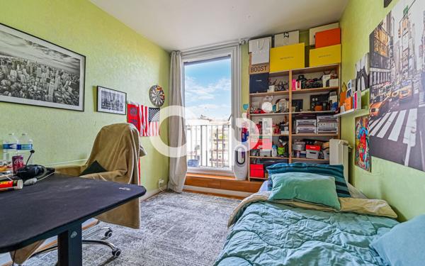 Appartement à vendre    3 pièces • 66 m2 Paris 11