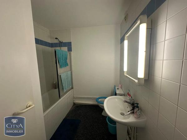 Appartement à louer 1 pièce 26.72m² Reims (51100)