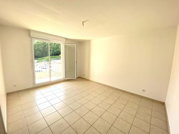Appartement F3 rénové , Ferte gaucher Appartement F3 rénové , Ferte gaucher