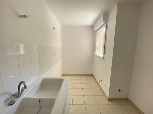 Appartement F3 rénové , Ferte gaucher Appartement F3 rénové , Ferte gaucher