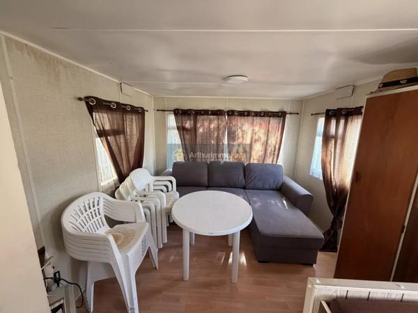 Vente                                                      Terrain
                        
                                         200 m2                     à Fréjus