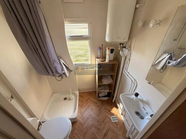 Vente                                                      Terrain
                        
                                         200 m2                     à Fréjus