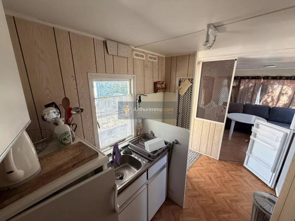 Vente                                                      Terrain
                        
                                         200 m2                     à Fréjus