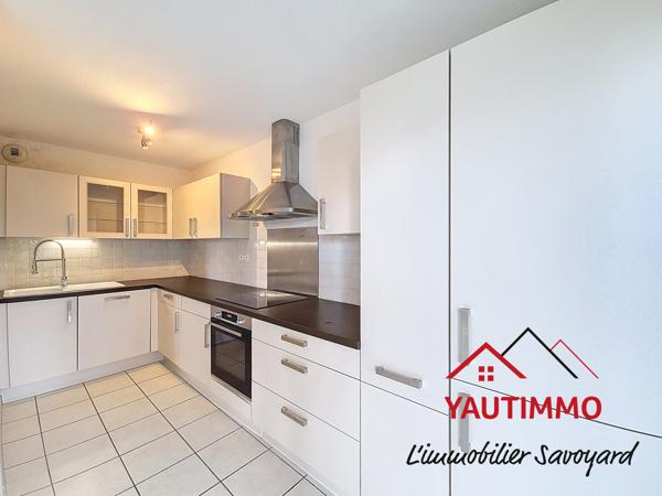 Vétraz-Monthoux (74100) Appartement T3 2 chambres avec balcon terrasse, parking et cave – Vétraz-Monthoux proche Genève