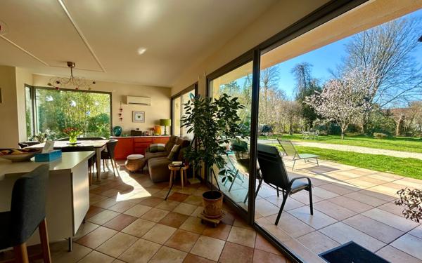 Maison à vendre    5 pièces • 246,48 m2 Gouvernes