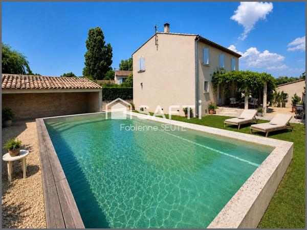 villa 5 pièces,4 chambres avec piscine, dépendances