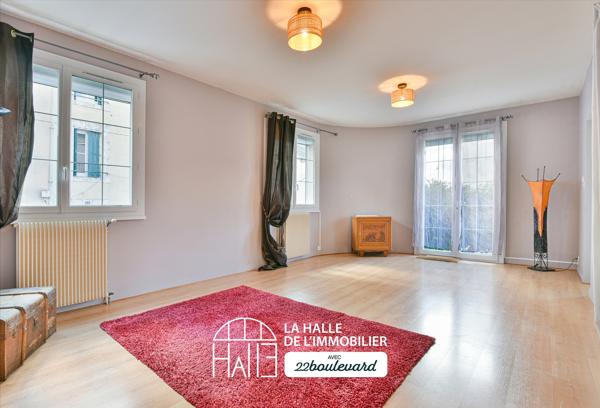 Maison
         8 pièces
        - 194 m²