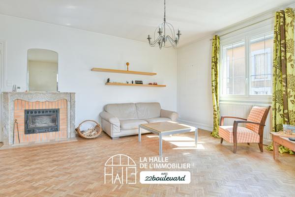 Maison
         8 pièces
        - 194 m²