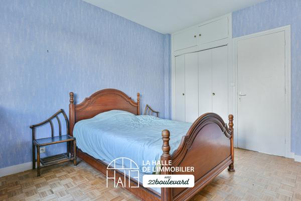Maison
         8 pièces
        - 194 m²