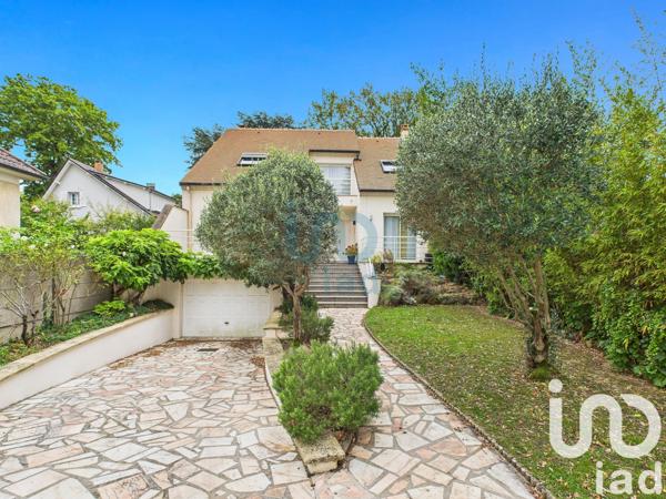 Maison à vendre 5 pièces 172 m² Sainte-Geneviève-des-Bois