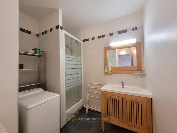Vente                                                      Appartement
                        
                     1 pièces                      35 m2                     à Saint-Gratien