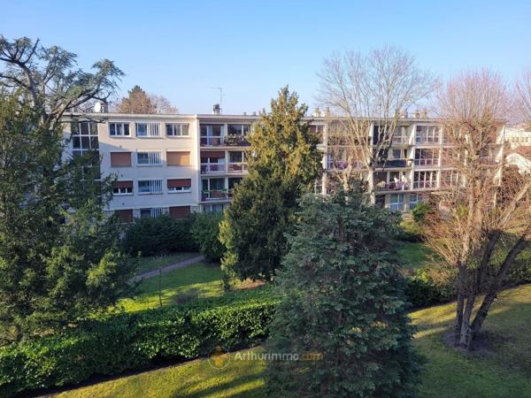 Vente                                                      Appartement
                        
                     1 pièces                      35 m2                     à Saint-Gratien