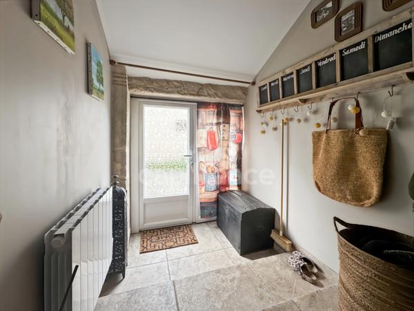 À vendre – Maison 3 pièces rénovée au charme unique, proche MOULINS ENGILBERT (58)