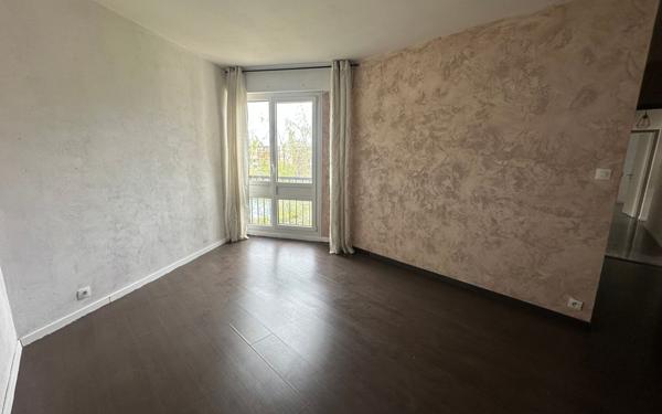 Appartement à vendre    6 pièces • 110 m2 Ris-Orangis