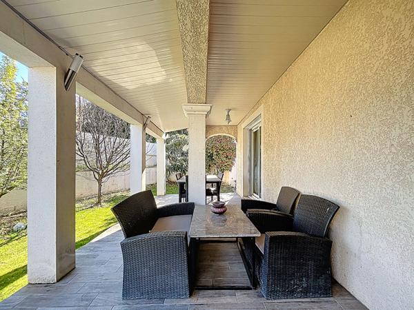 EXCLUSIVITE - MAISON DE 140 M² SUR 723 M² DE TERRAIN