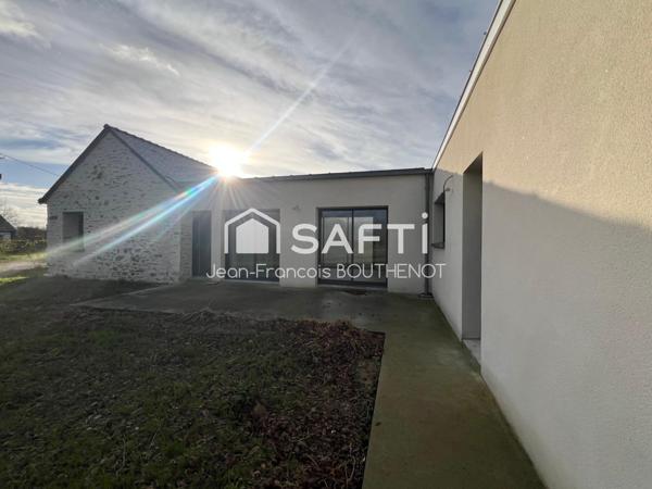 Maison de plain-pied de 155 m² avec patio