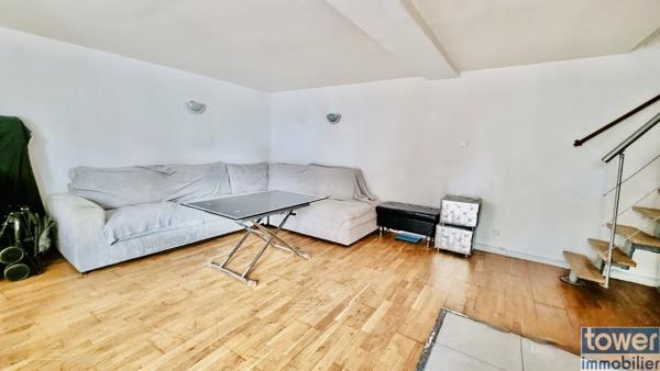 Maison
                                                                                                                                                                                                                                                                                                                        10 pièce(s)                                                                                                                                                                                                          8 chambre(s)                                                                                                                                                                                                          199  m²