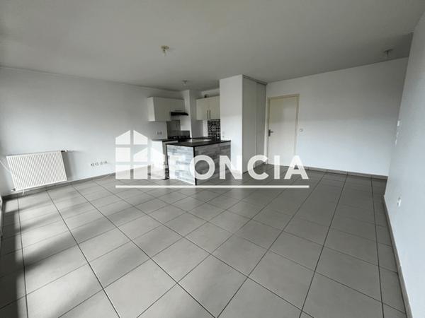 Location Appartement 3 pièces 68.7 m² - 14 RUE HENRI DESCOT Cenon 33150