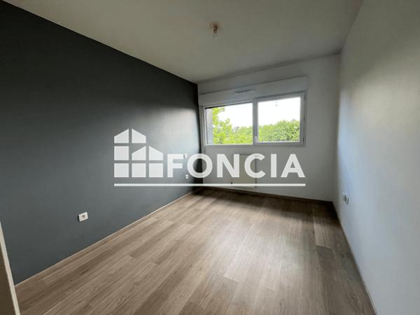 Location Appartement 3 pièces 68.7 m² - 14 RUE HENRI DESCOT Cenon 33150