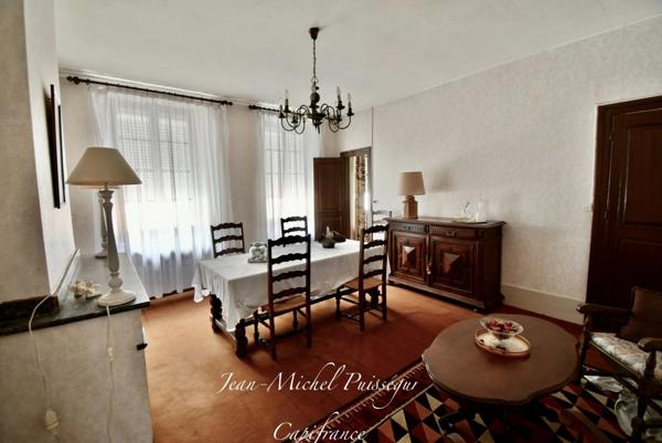 Immeuble 220m2 à Vendre à SAINT GAUDENS (31), Centre-ville, 5 Appartements, Jardin