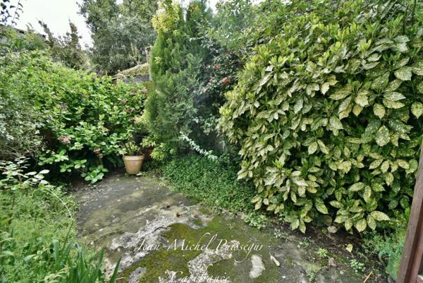 Immeuble 220m2 à Vendre à SAINT GAUDENS (31), Centre-ville, 5 Appartements, Jardin