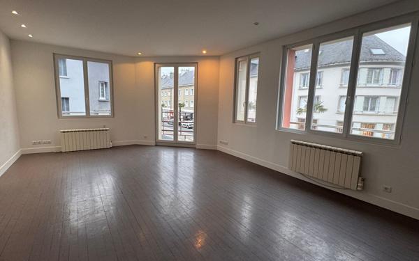 Appartement à vendre    4 pièces • 83 m2 Saint-Nazaire